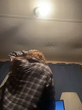 Snapshot of AlexAndriaStrips chatting on March 25, 2026, 9:08 am AlexAndriaStrips online show from March 25, 2026, 9:08 am