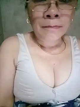 Snapshot of Funsexy1 chatting on May 28, 2026, 2:41 am Funsexy1 online show from May 28, 2026, 2:41 am