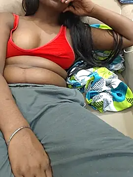 Snapshot of AAHNA_3 chatting on April 11, 2026, 2:52 am AAHNA 3 online show from April 11, 2026, 2:52 am