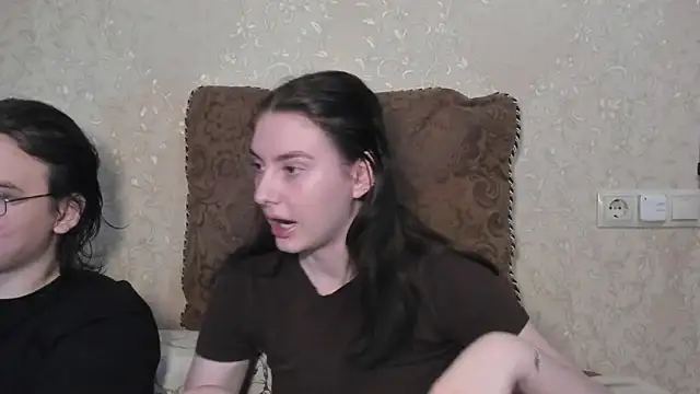 muuur love231 online show from March 24, 2026, 9:09 am