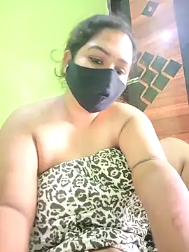 Snapshot of Papte- chatting on April 4, 2026, 2:29 am Papte- online show from April 4, 2026, 2:29 am