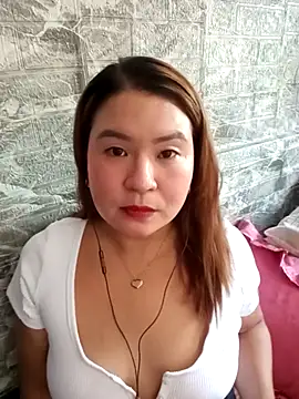 Snapshot of Amazingurlx chatting on April 11, 2026, 5:59 am Amazingurlx online show from April 11, 2026, 5:59 am