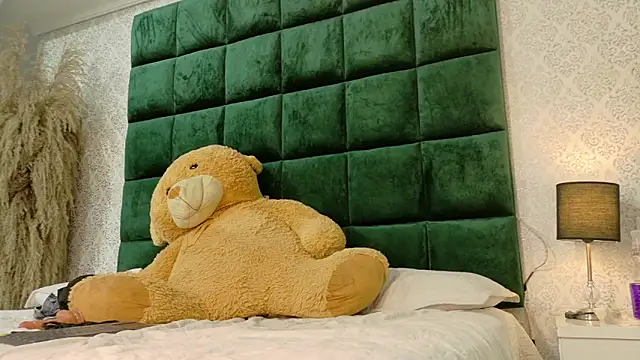 Sasha Sin online show from April 2, 2026, 11:22 pm