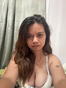 Snapshot of deseyy chatting on April 9, 2026, 6:14 pm deseyy online show from April 9, 2026, 6:14 pm