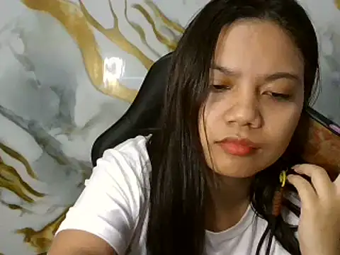 Snapshot of deseyy chatting on July 15, 2026, 6:48 pm deseyy online show from July 15, 2026, 6:48 pm