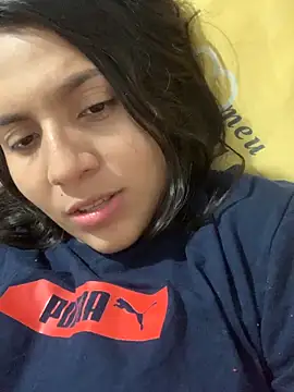 maduu789 online show from May 18, 2026, 4:51 am