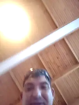 Snapshot of Juansexi1994 chatting on April 2, 2026, 6:47 pm Juansexi1994 online show from April 2, 2026, 6:47 pm