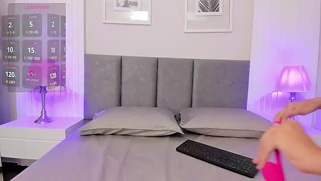  yeye online show from April 4, 2026, 12:23 pm