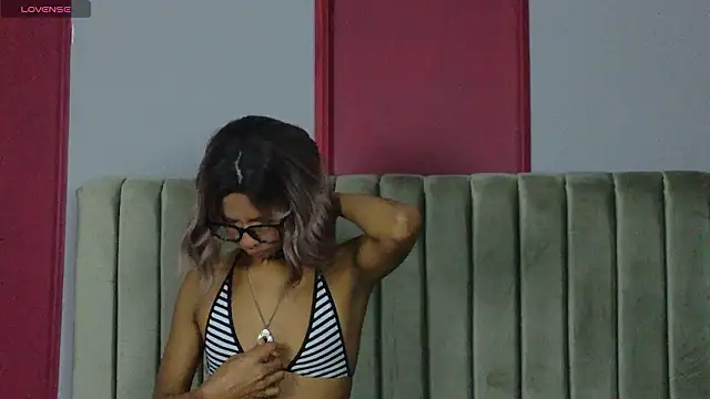 miablanc cr online show from March 29, 2026, 12:18 pm