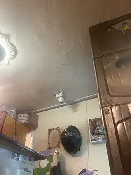 Snapshot of samantha_dulce chatting on March 25, 2026, 11:03 pm samantha dulce online show from March 25, 2026, 11:03 pm