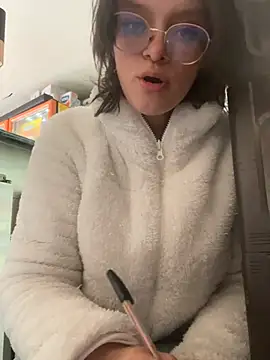 Snapshot of samantha_dulce chatting on April 6, 2026, 9:27 pm samantha dulce online show from April 6, 2026, 9:27 pm