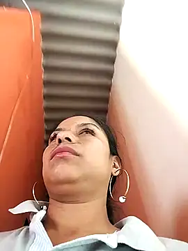 AngelicaStorms online show from April 10, 2026, 4:03 pm