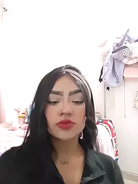 baby-skinnd online show from April 12, 2026, 1:31 am