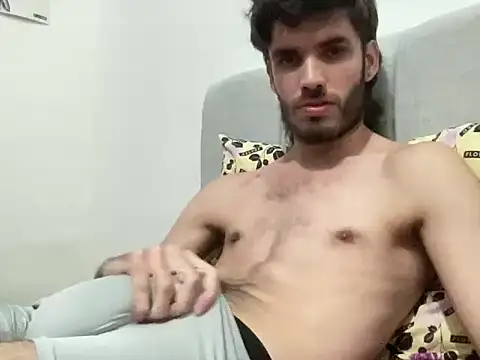 PygmaBoy online show from April 16, 2026, 7:47 pm