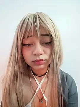 Snapshot of saki_nyanwn chatting on June 22, 2026, 4:26 pm saki nyanwn online show from June 22, 2026, 4:26 pm
