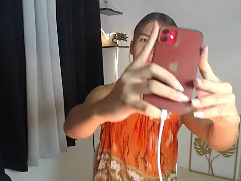 Zain Moore online show from April 16, 2026, 2:29 pm