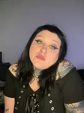 InkMaleficent online show from March 22, 2026, 3:57 pm