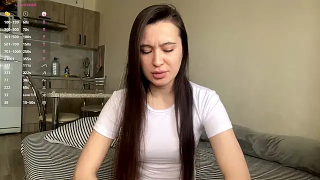 Snapshot of AureaMaggi chatting on April 10, 2026, 5:14 am AureaMaggi online show from April 10, 2026, 5:14 am