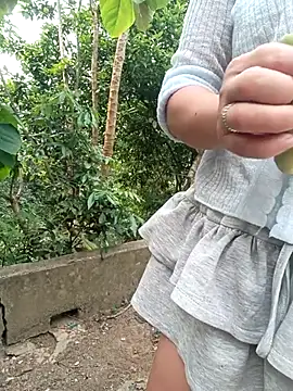 sena baby online show from April 16, 2026, 7:42 am