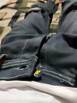 classicraaz online show from April 27, 2026, 4:38 pm