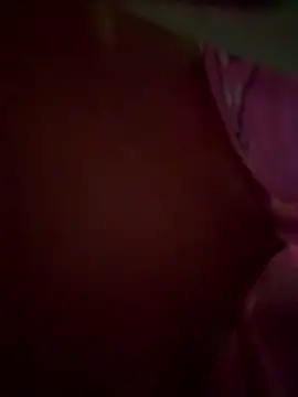 Snapshot of Laisha56 chatting on April 2, 2026, 1:35 am Laisha56 online show from April 2, 2026, 1:35 am