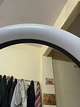 sassy mahi online show from April 17, 2026, 3:48 pm