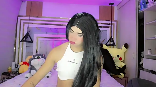 Emmabakers online show from May 20, 2026, 4:42 am