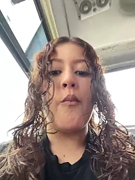 Amber rosse outdoors online show from April 9, 2026, 3:18 pm