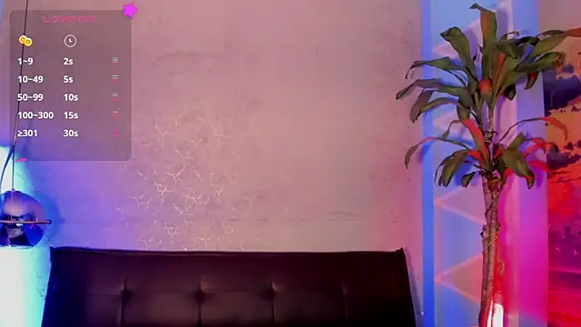 Snapshot of Lilith_moonx chatting on March 31, 2026, 11:40 pm Lilith moonx online show from March 31, 2026, 11:40 pm