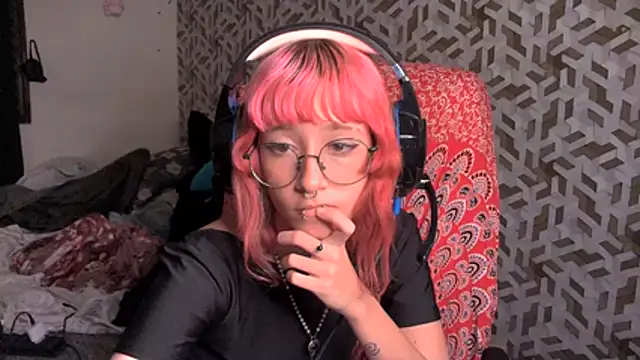 Moon  online show from August 7, 2026, 10:05 pm