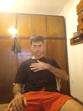 Tomasselo online show from April 1, 2026, 5:32 pm