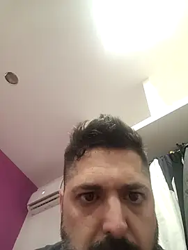 Muchos cogios online show from April 18, 2026, 6:32 pm