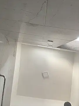 Snapshot of Valerials chatting on April 15, 2026, 1:15 pm Valerials online show from April 15, 2026, 1:15 pm