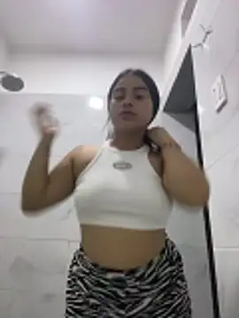 Snapshot of Valerials chatting on April 6, 2026, 7:31 am Valerials online show from April 6, 2026, 7:31 am