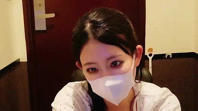 Snapshot of maya_chan_desu chatting on March 25, 2026, 10:14 am maya chan desu online show from March 25, 2026, 10:14 am