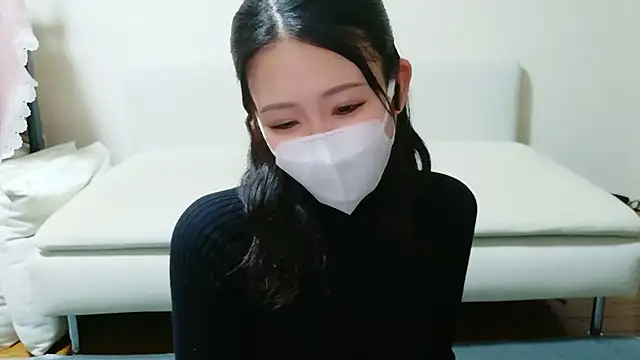 Snapshot of maya_chan_desu chatting on April 4, 2026, 1:23 am maya chan desu online show from April 4, 2026, 1:23 am