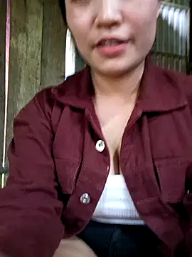 Snapshot of Bella-ox19 chatting on March 24, 2026, 1:27 am Bella-ox19 online show from March 24, 2026, 1:27 am