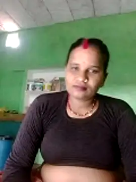 Snapshot of Shivani09900 chatting on June 11, 2026, 6:10 am Shivani09900 online show from June 11, 2026, 6:10 am