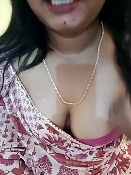 Snapshot of Ramya_456 chatting on April 15, 2026, 3:23 am Ramya 456 online show from April 15, 2026, 3:23 am