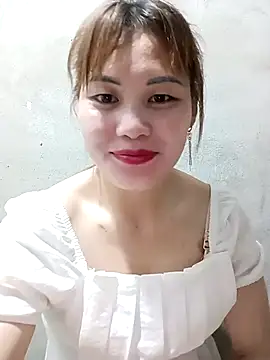 Snapshot of meg_06 chatting on April 1, 2026, 1:41 pm meg 06 online show from April 1, 2026, 1:41 pm