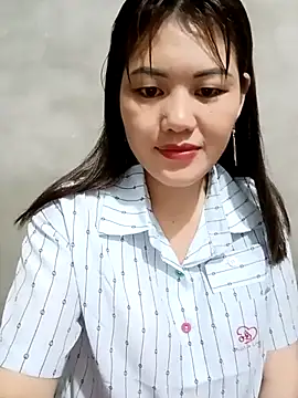 Snapshot of meg_06 chatting on April 6, 2026, 10:33 pm meg 06 online show from April 6, 2026, 10:33 pm