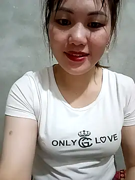 Snapshot of meg_06 chatting on March 25, 2026, 2:01 am meg 06 online show from March 25, 2026, 2:01 am