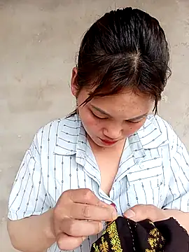 Snapshot of meg_06 chatting on April 7, 2026, 10:39 am meg 06 online show from April 7, 2026, 10:39 am