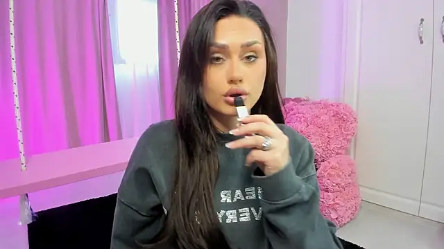 Snapshot of AvalonWest chatting on March 27, 2026, 5:05 am AvalonWest online show from March 27, 2026, 5:05 am