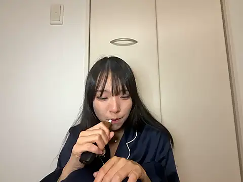 kana1199 online show from April 2, 2026, 12:01 pm