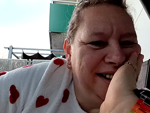 Jahudka47 online show from April 17, 2026, 7:11 am