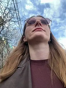 FReyja 44 online show from March 28, 2026, 8:04 am