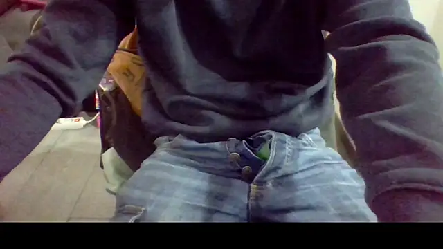 ACruoreX online show from April 7, 2026, 11:23 am