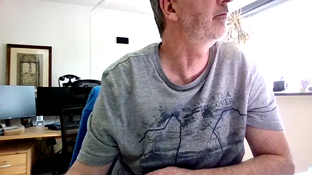 HotLucas66 online show from April 9, 2026, 1:50 pm