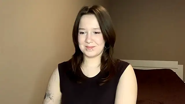 Snapshot of SatinyStoic chatting on April 13, 2026, 4:11 pm SatinyStoic online show from April 13, 2026, 4:11 pm